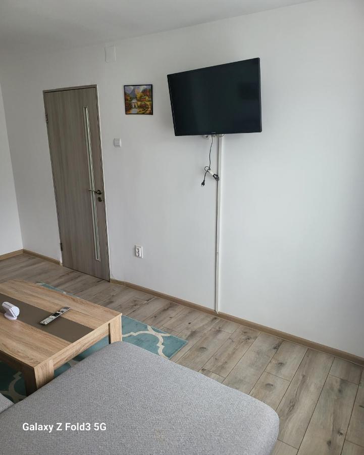 Apartament In Bucovina, Campulung Moldovenesc, Impecabil . Daire Dış mekan fotoğraf